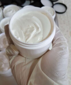 Thick & Creamy Shea Butter. Fast Absorbing. Locks in moisture!